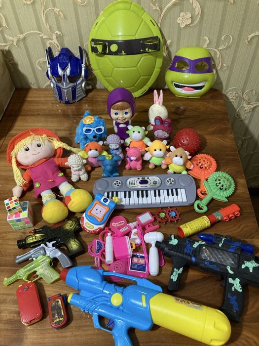 Продаю набор игрушек