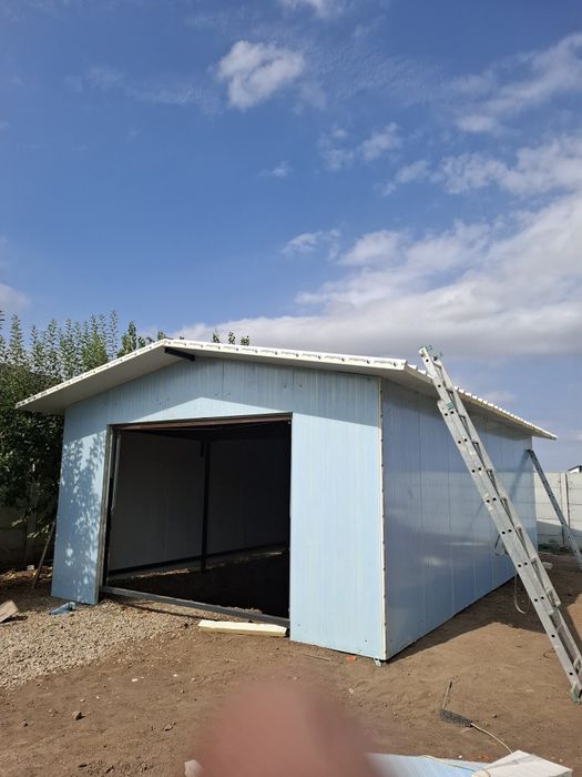 Vând și execut garaje orice model nu este clientul