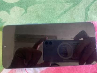 Teccno pova 6 ideal xolatda aybi yuq  800000amh akkumlatr