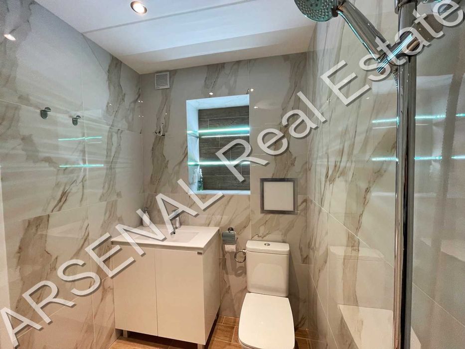 Двустаен апартамент под наем, Център