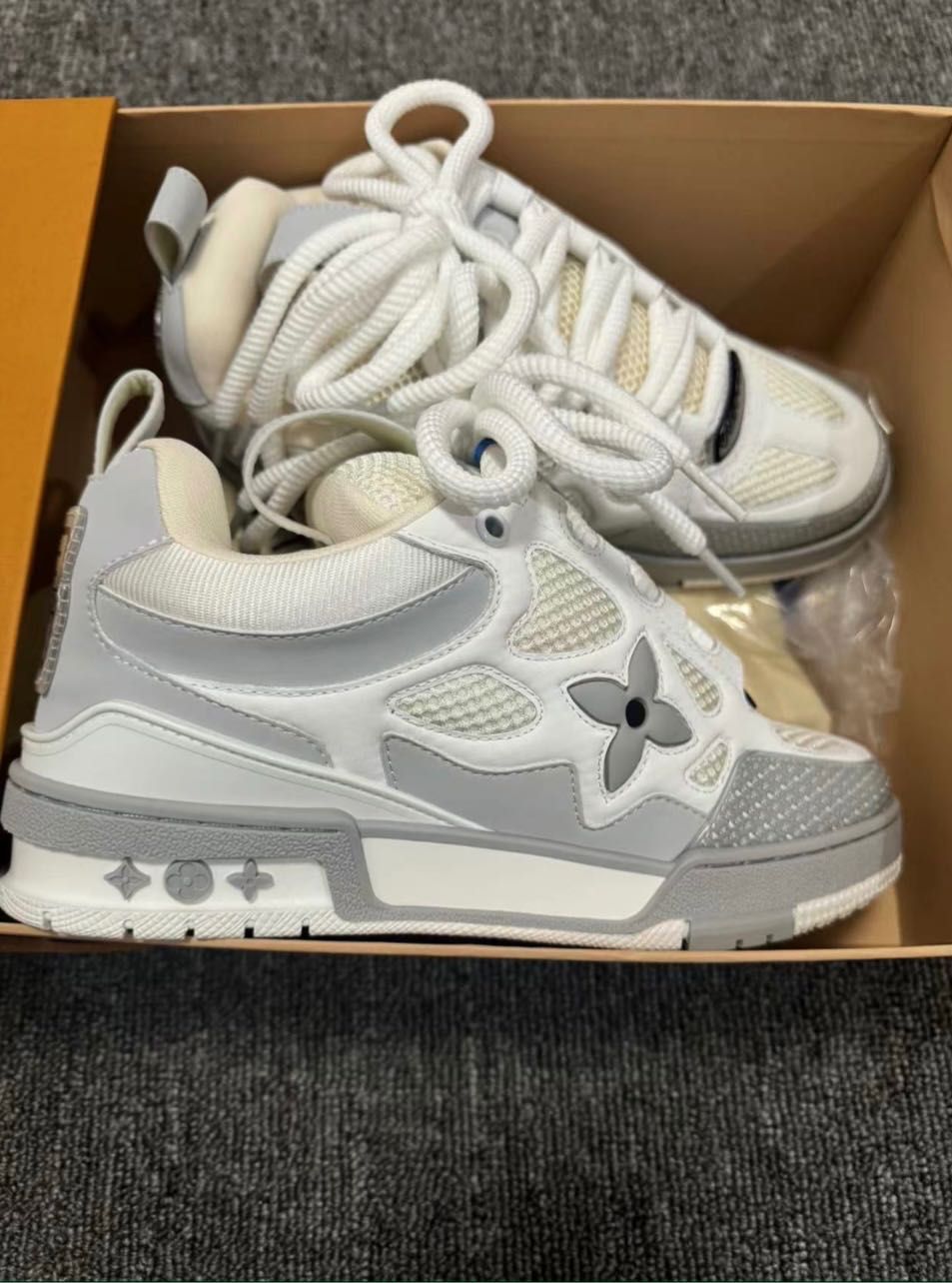 LV Skate (35-46)