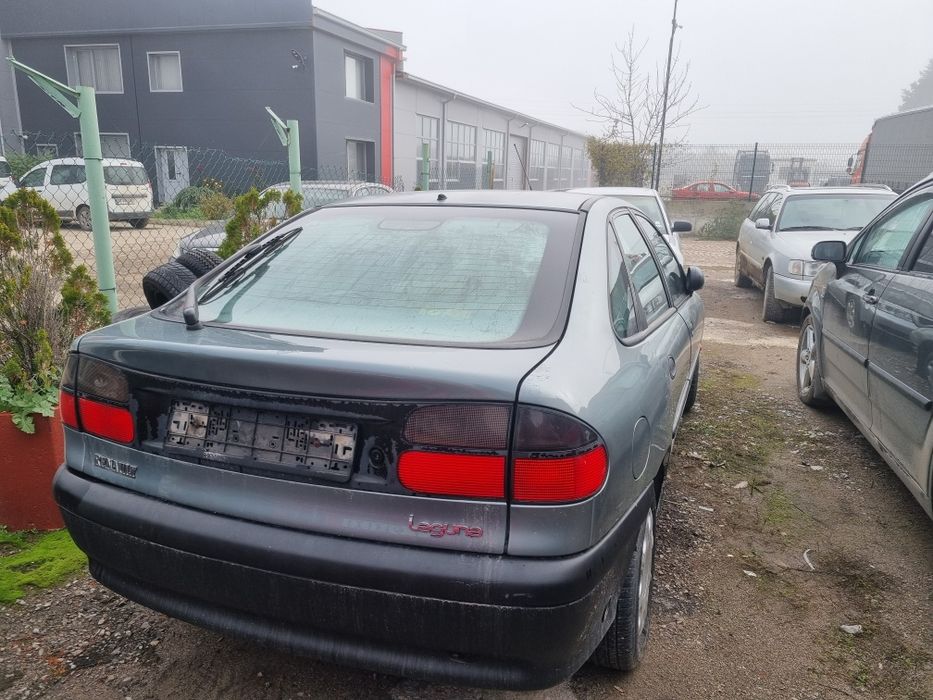 Renault Laguna  НА ЧАСТИ