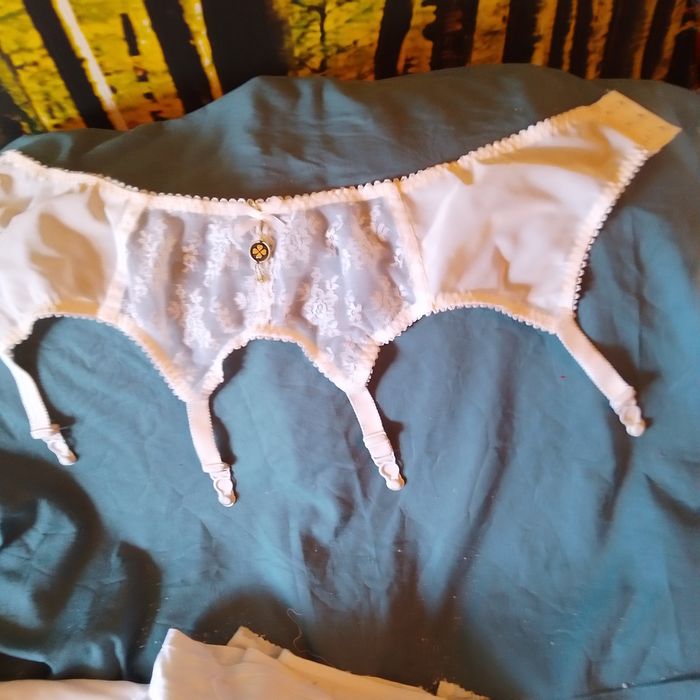 Жартиери за младоженки