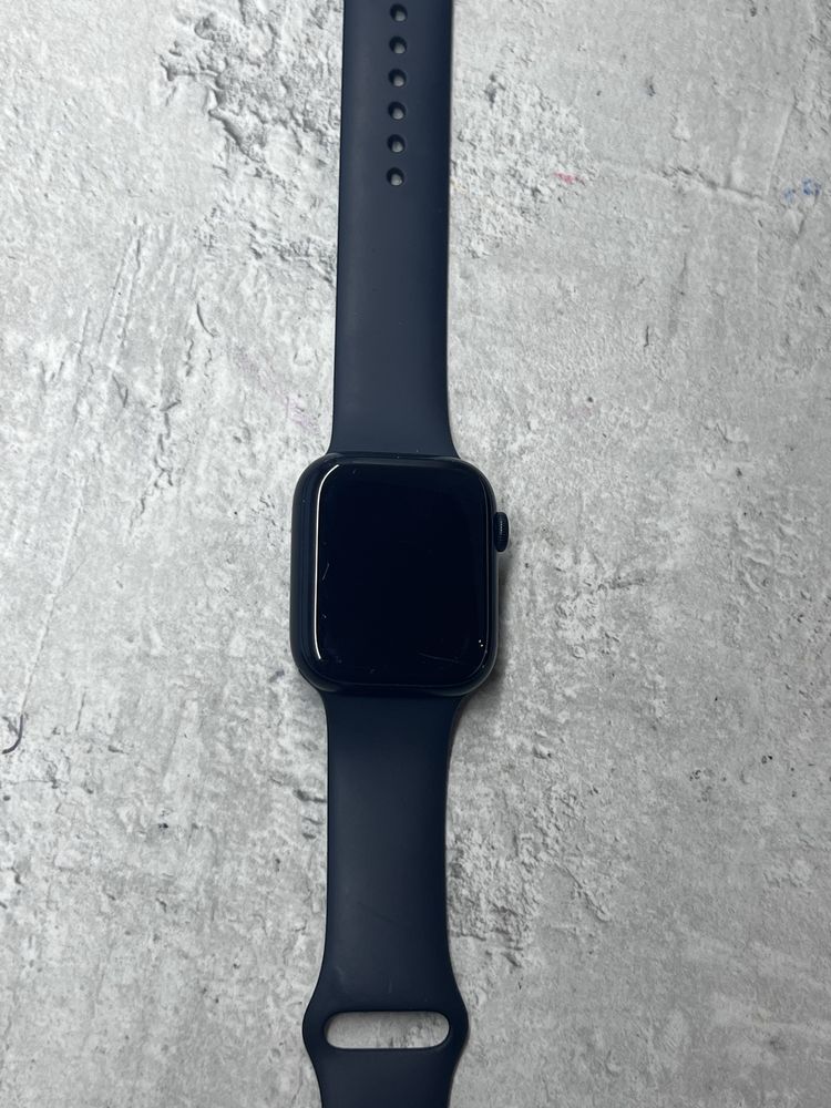 Apple watch 7, 45MM, aluminium case, midnight