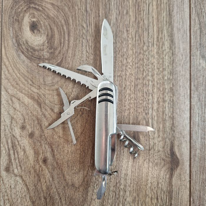 Briceag Multifunctional