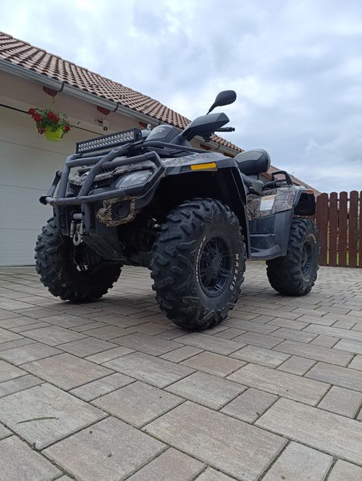 Can ám outlander 800 R 2012