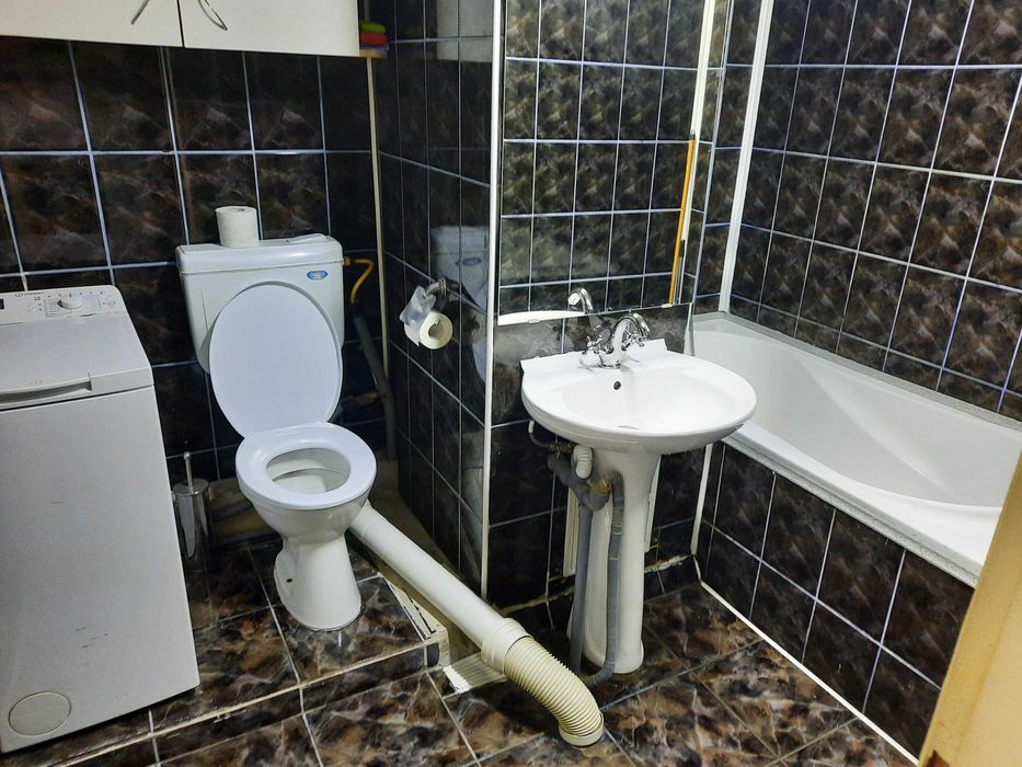 Atentie! Metrou C-tin Georgian garsoniera decomandata,renovata,libera