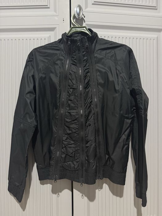 Продам ветровку Adidas Stella McCartney в размере M