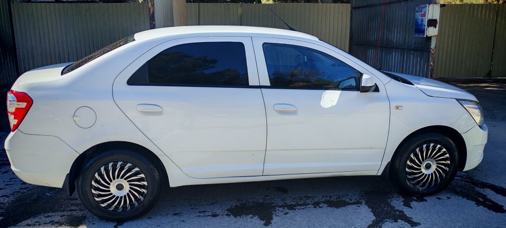 Собалт сотилади 9000