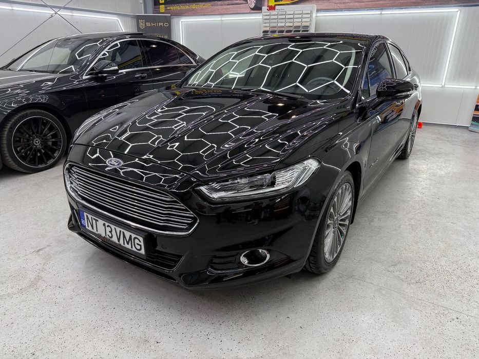 Ford Mondeo Ford Mondeo Titanium Hybrid