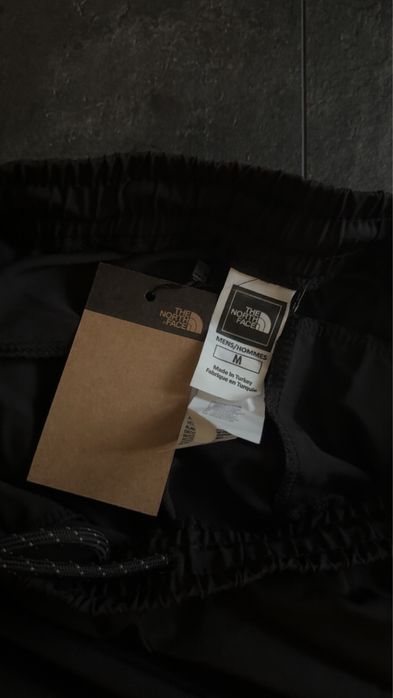 Pantaloni the north face noi