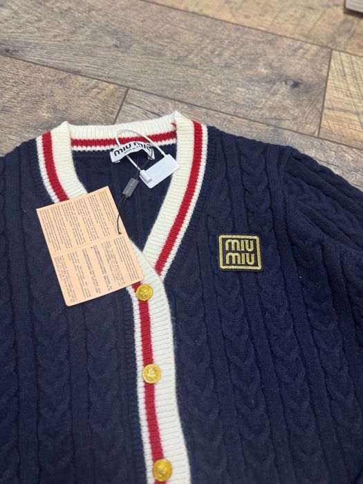 Нова дамска жилетка