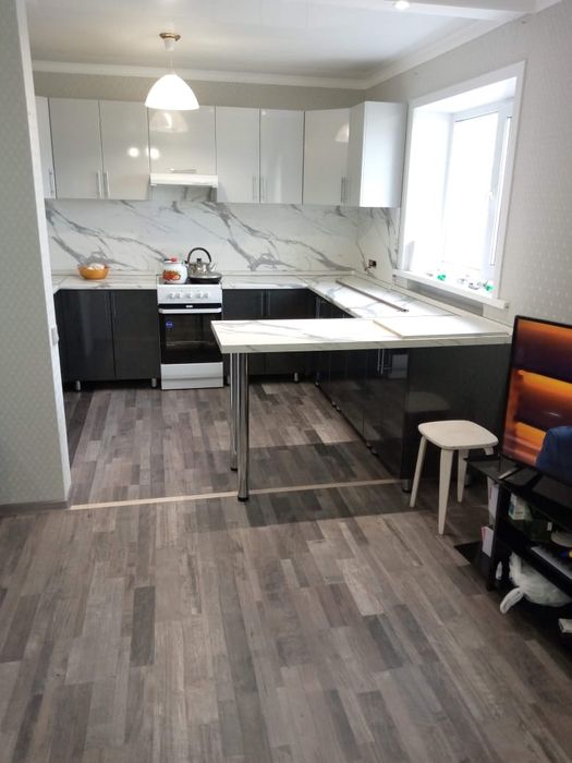 Кухонный гарнитур