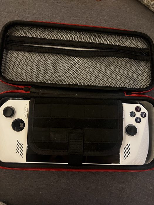 Consola ASUS Rog Ally modata (1.8 TB)
