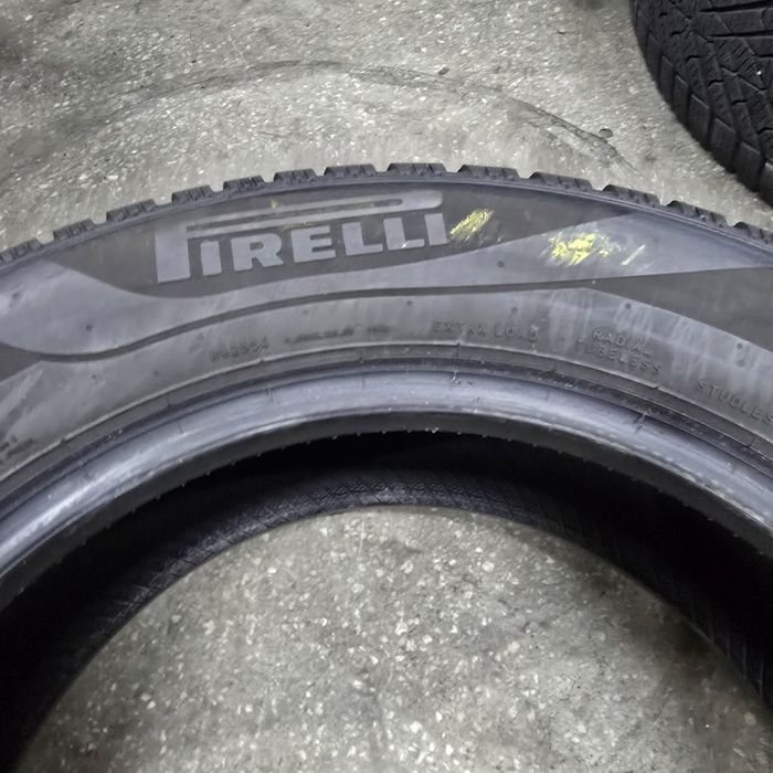 2x 215/60/16 M+S PIRELLI 2023 Stare excelentă