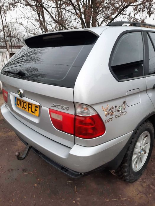 VÂND BMW X5, 3.0 sau schimb cu un alt SUV 4x4 cu cutie automată