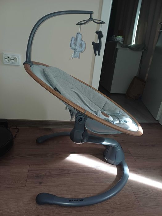 Люлка Maxi-Cosi Cassia Essential Graphite