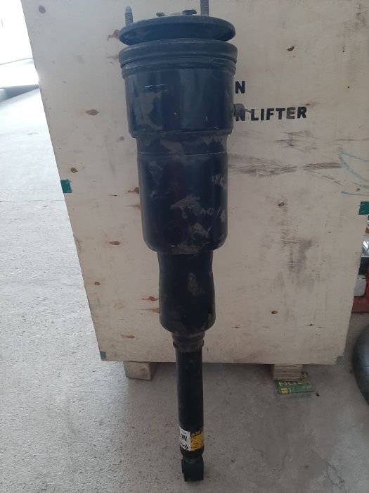 Запчасти на Lexus .