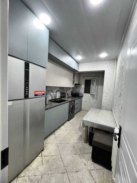 Продаетсч укомплектованная квартира 2 ком Дархан.