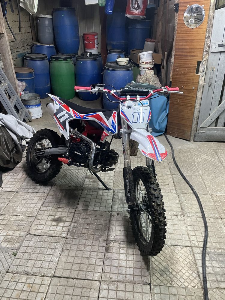 Telstar 125 4t.