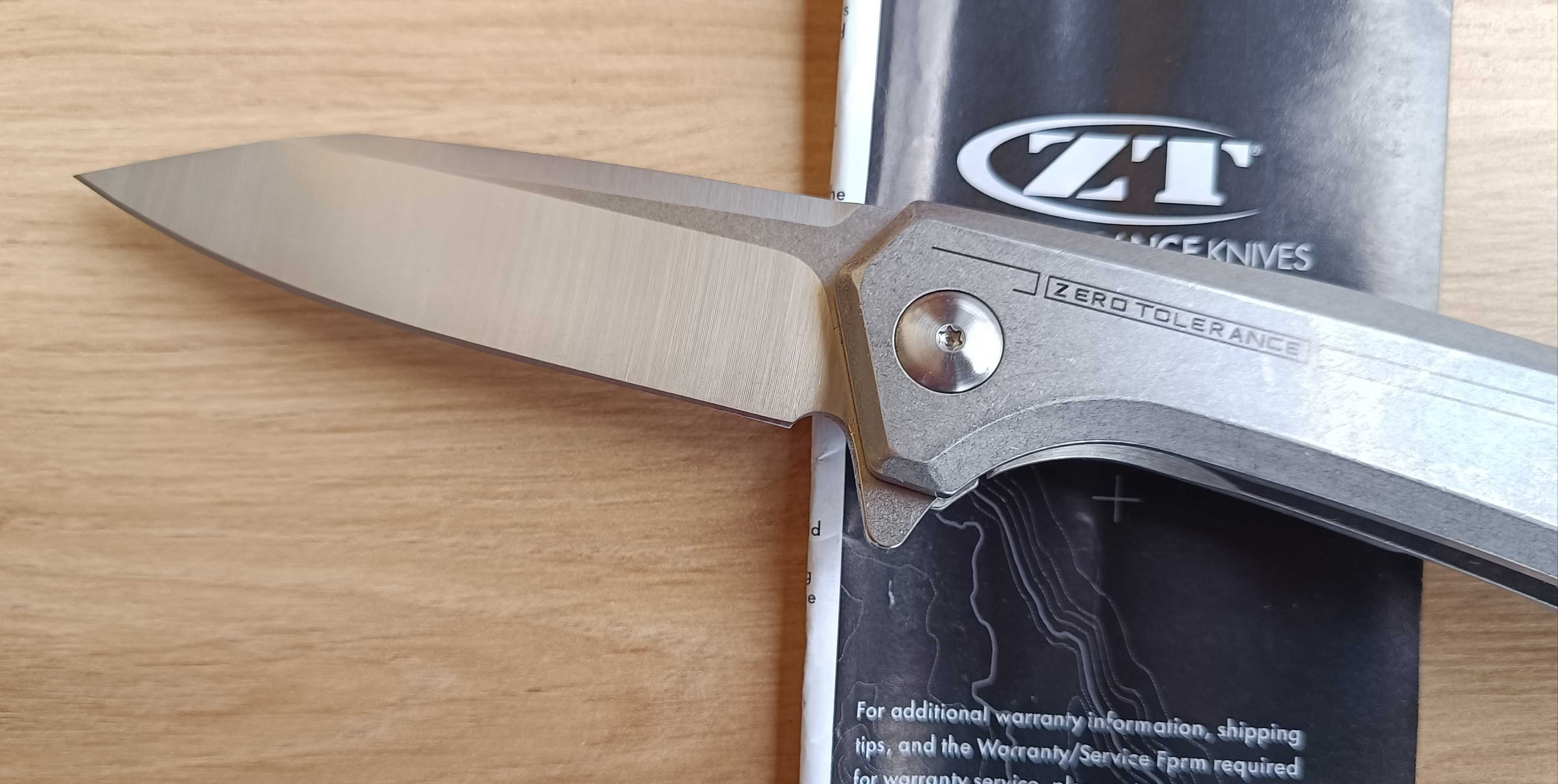 Сгъваем нож  ZT 0808 / ZT 0801