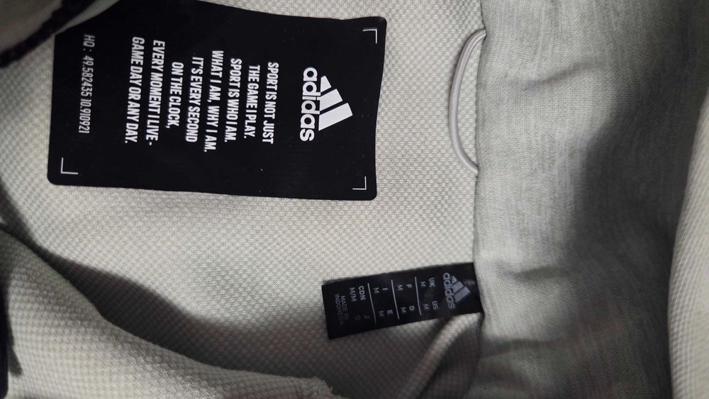 Спортен екип Adidas