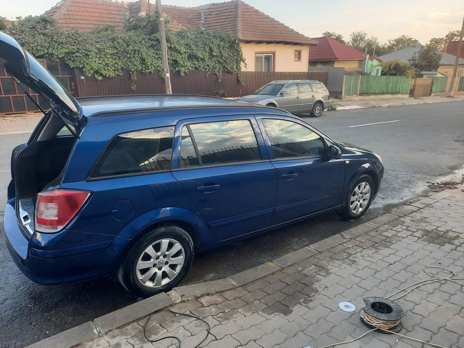 Vând Opel Astra H