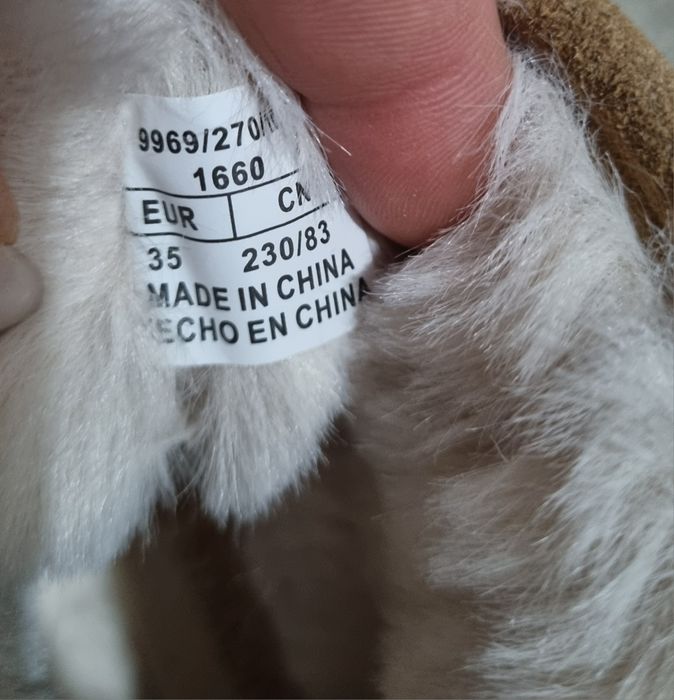 Ghete din piele intoarsa