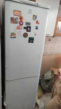 Продаётся холодильник
