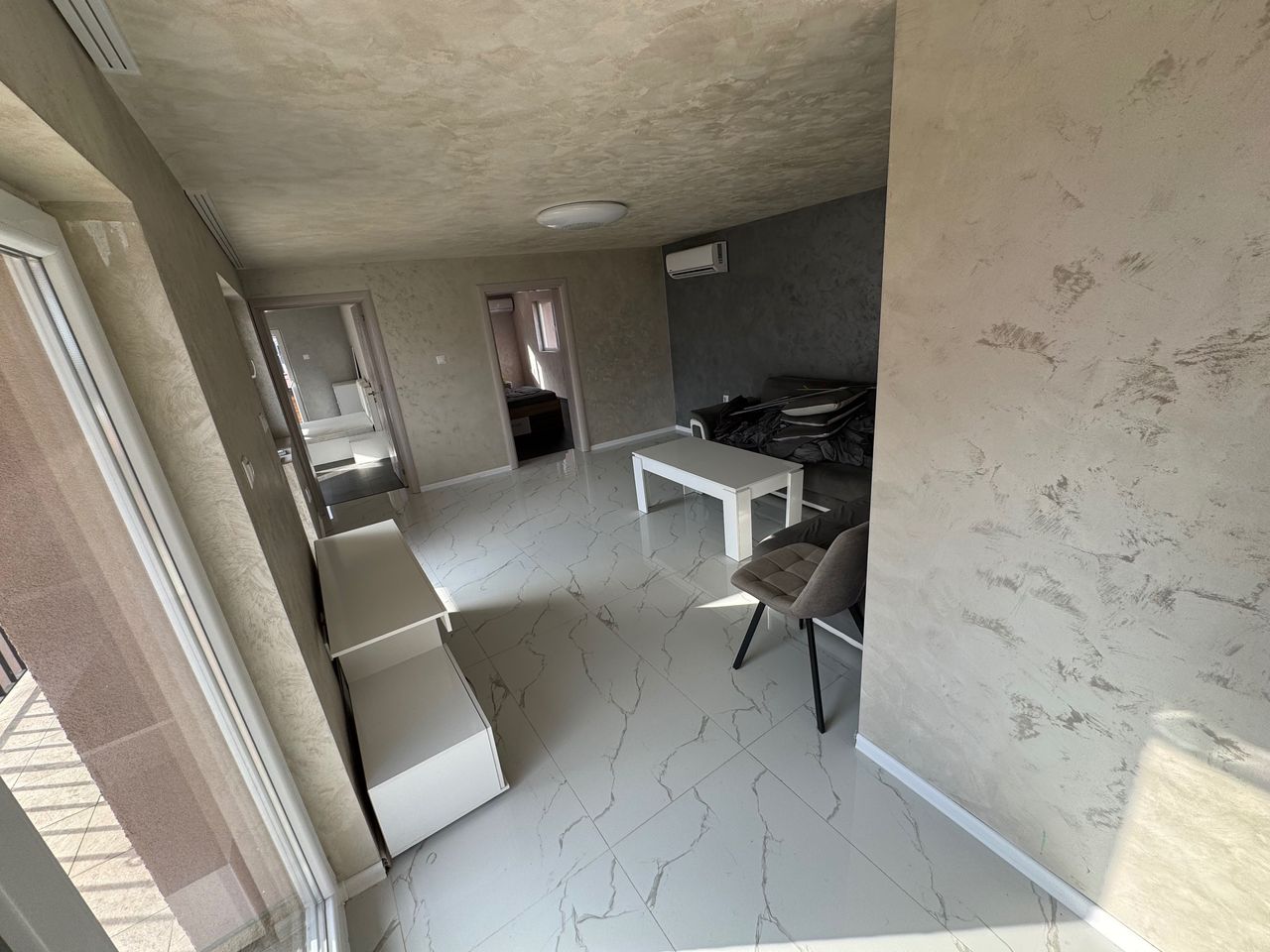 Дава се под наем Тристаен апартамент в София, Орландовци - 100 кв.м за 612 € - Снимка #3
