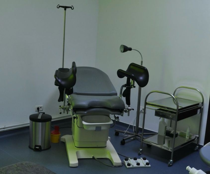 Masa ginecologica Uzumcu JM-3F 3 motoare