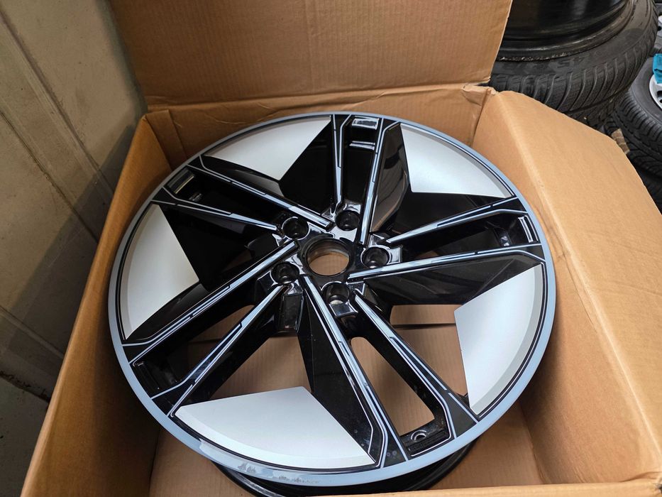 2х Audi E-tron GT FW 4J3601025AC 9.5jx21 et 60 5x130