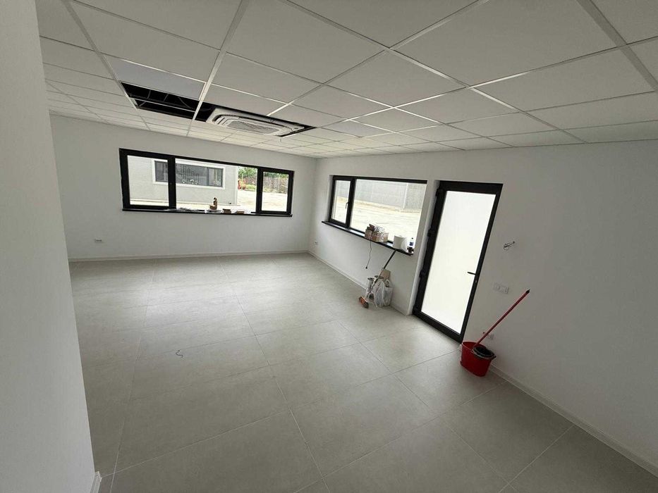 Inchiriere Hala + Birouri 600 mp, DN2, Afumati, Ilfov