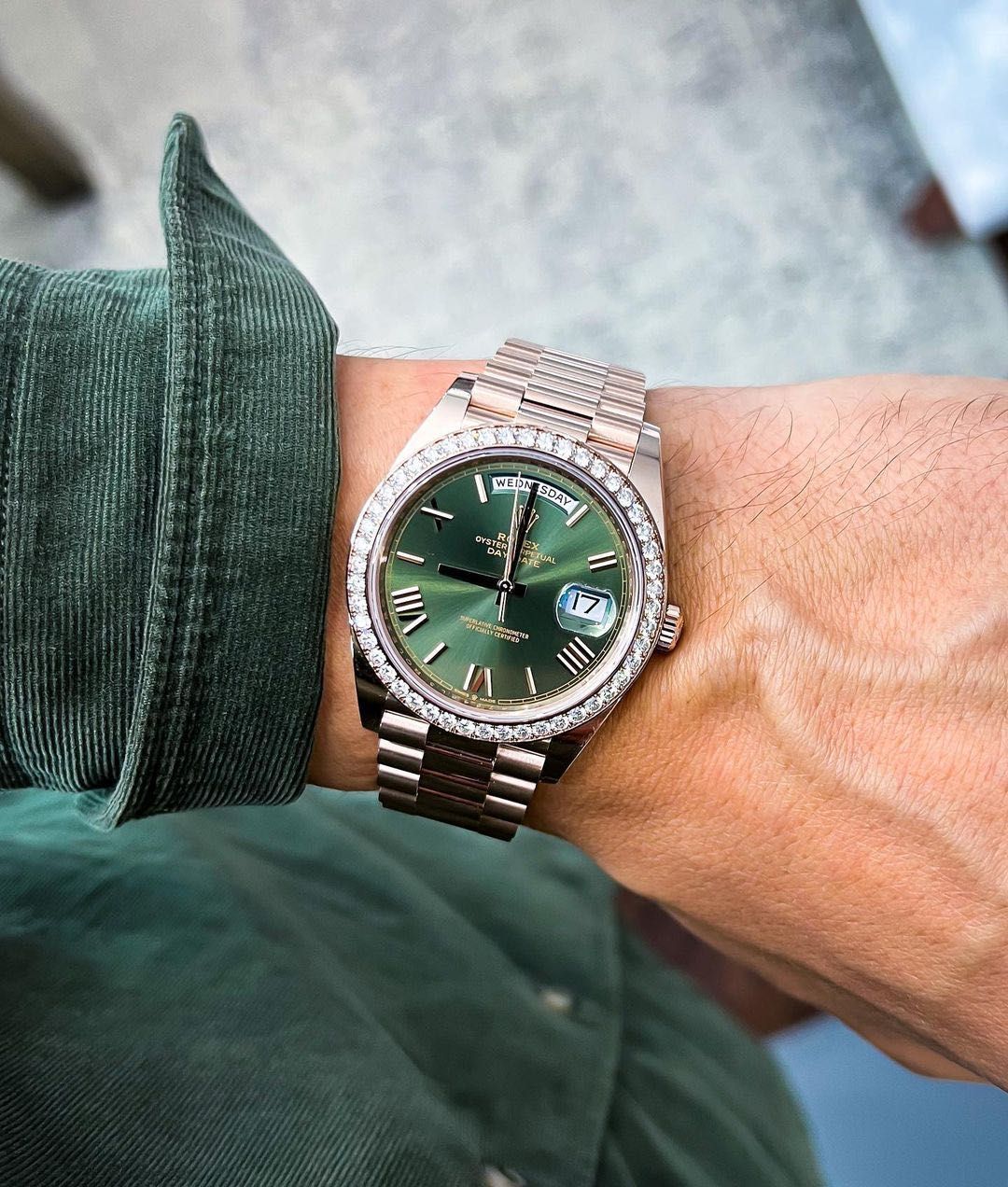 Rolex Day-Date Rosé Gold Green Dial Swiss