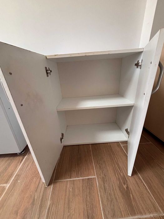 Dulapior alb, cu doua usi, 65x35x75cm