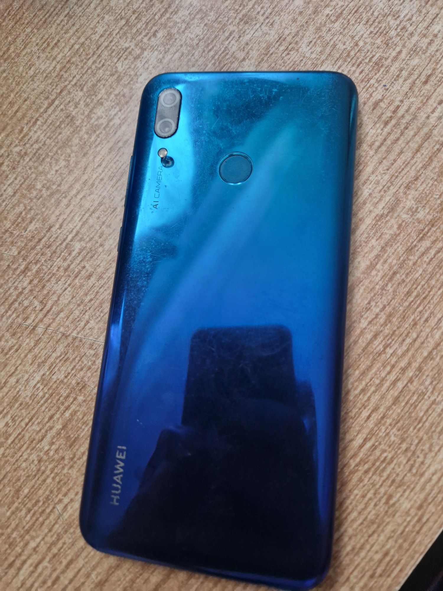 Huawei P Smart 2019 – defect, ideal pentru piese