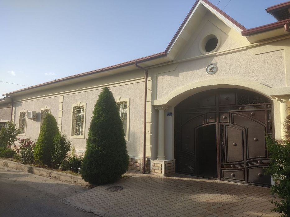 Эшонгузар, Нурхает кучасида 6 сотих 6 хона файзли Ховли