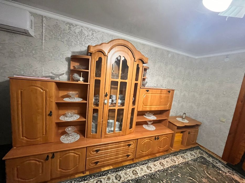 Горка стенка с тумбой