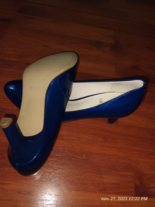 Vand tocuri pe diferite culori