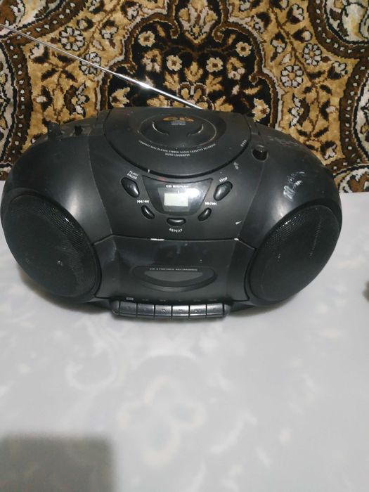 Продам магнитофон