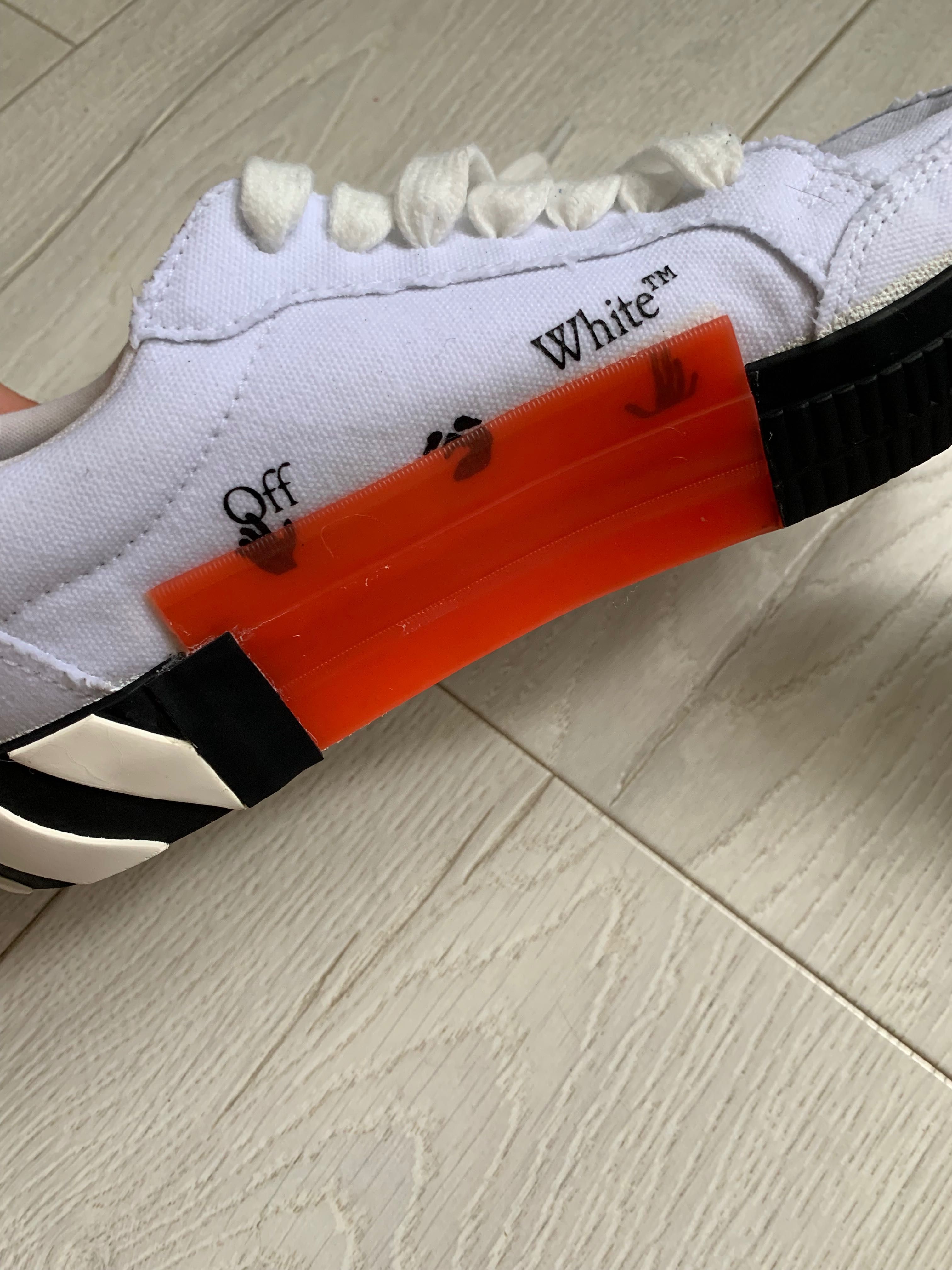 Adidasi Off White