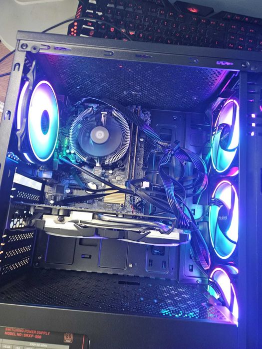 PC GAMING I5-8500/RX580 8gb/16gb ram/480ssd/500hdd/aqirys
