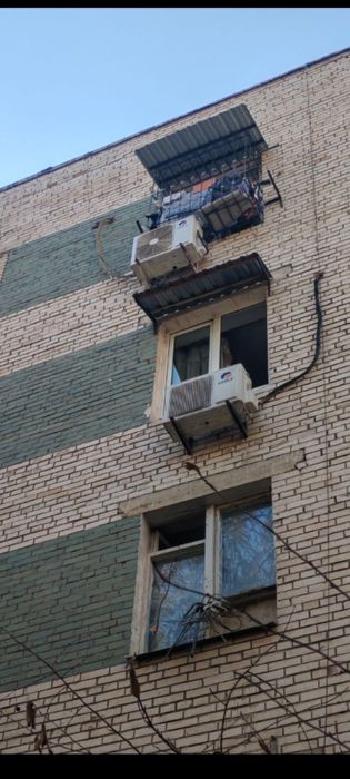 Чиланзар 1 комнатная  4 этаж 5ти этажки