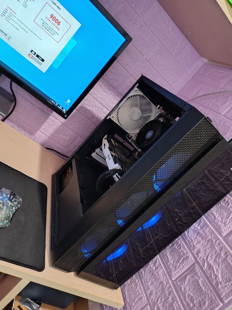Ryzen 7 2700X/GTX 1070 8GB/16 Ram/512GB Nvme/500w PSU - компютър