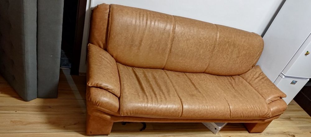 Canapea 3 locuri+ 2 fotolii