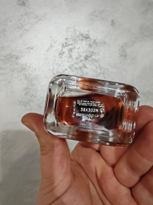 Parfum Stronger with you intensely