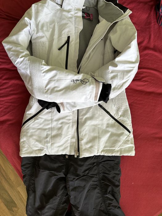 Дамско Ски яке Dare2b раземр S + панталон + ръкавици + термо клин