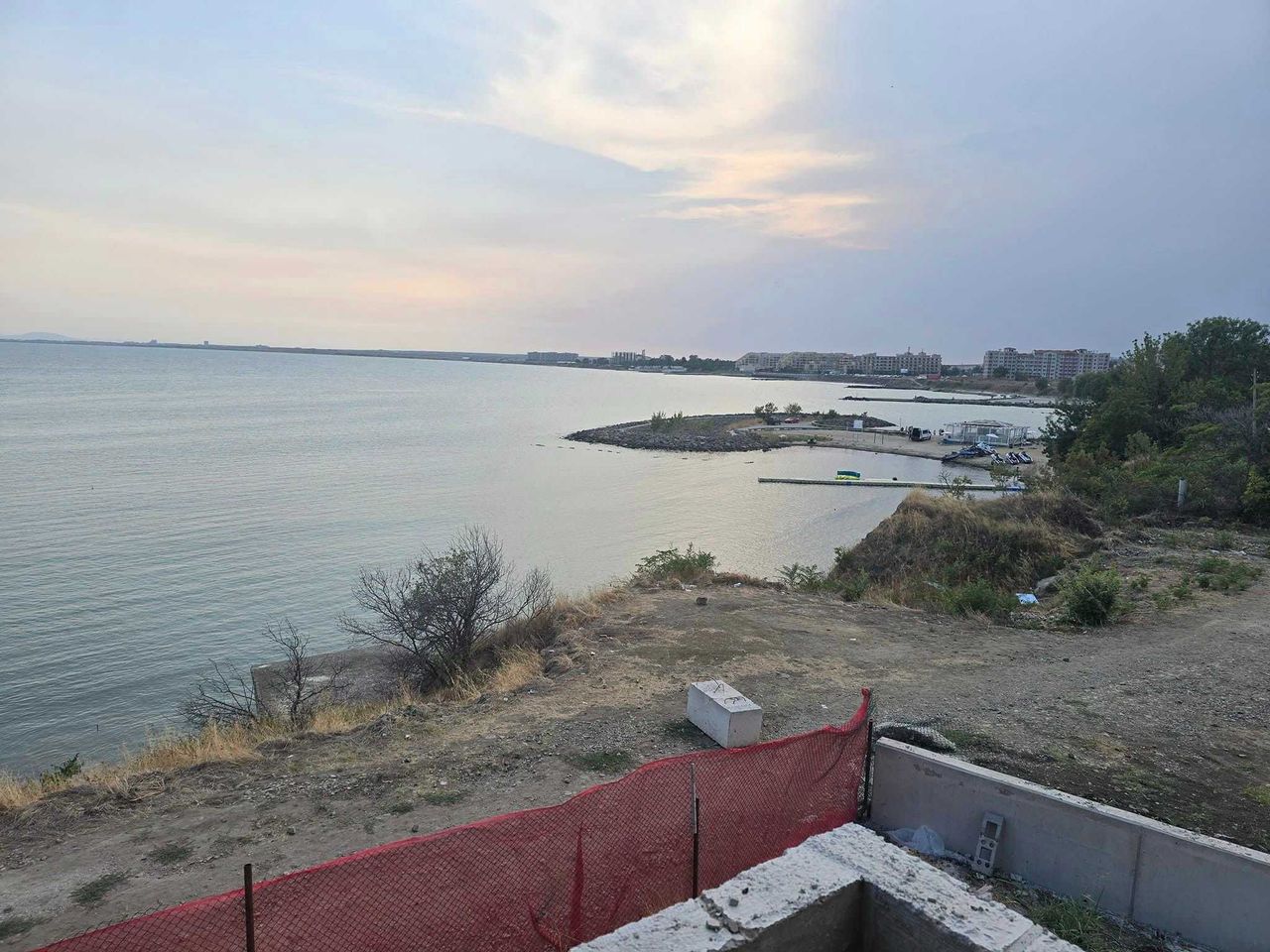 Продава се Къща в с. Равда, Област Бургас - 340 кв.м за 1036 €/кв.м - Снимка #7