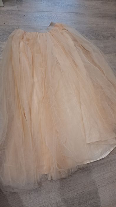 Разкошна тюлена пола M