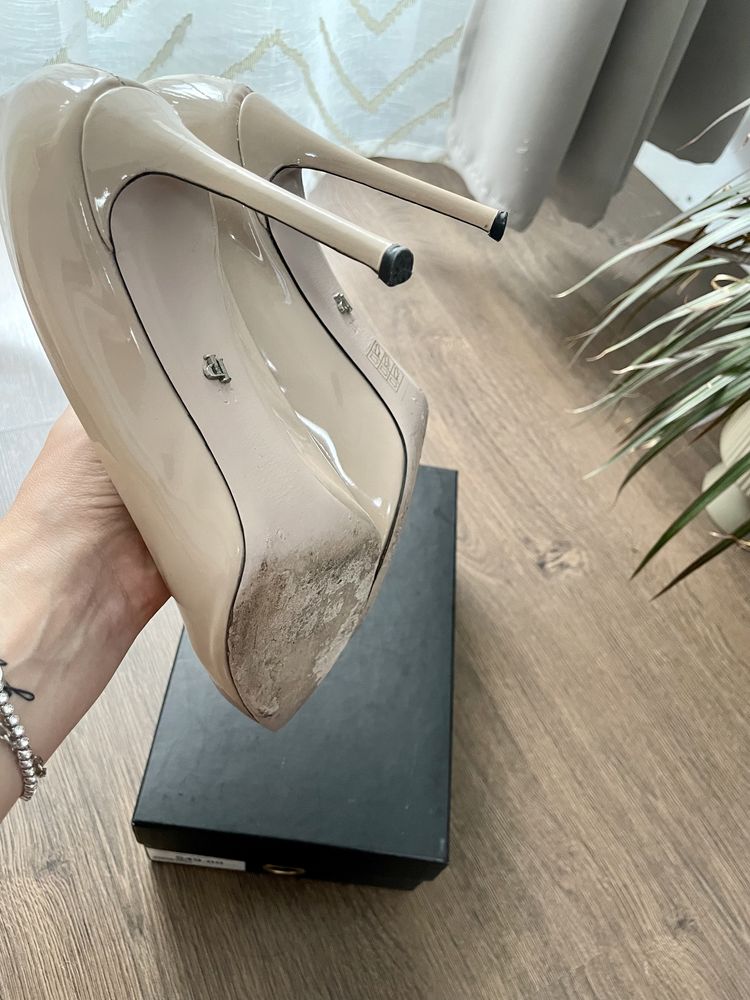 Pantofi stiletto Il Passo, cu toc de 10,5, culoare nude, marimea 40.